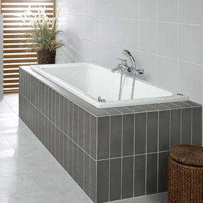 ванна Villeroy&Boch Omnia architectura BA180ARA2V в ванной комнате
